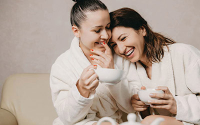 Indulge Mum with an Elemis luxe spa package this Mother’s Day!