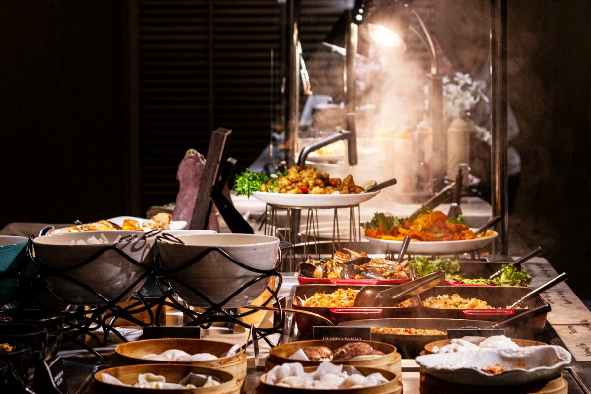 Savour a summer feast with 40% off at Admiral Club