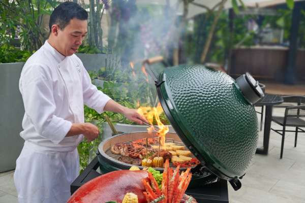 Sunset barbecue dinner at The Eight (SG60 Edition)