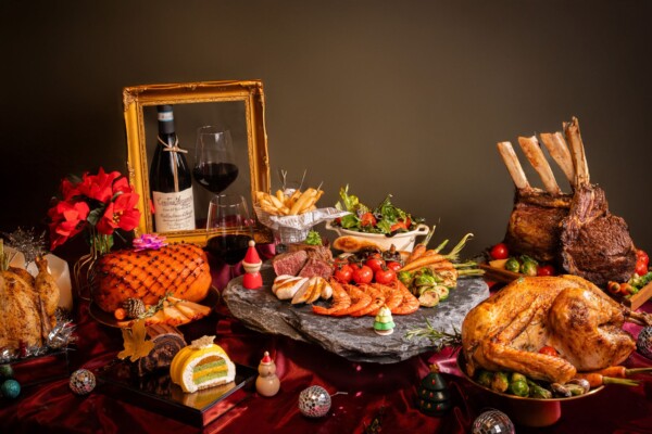 Meat Me Under the Mistletoe at Winestone