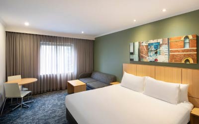 Mercure Melbourne Southbank